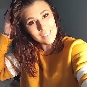 Meet your Posher, Briannah